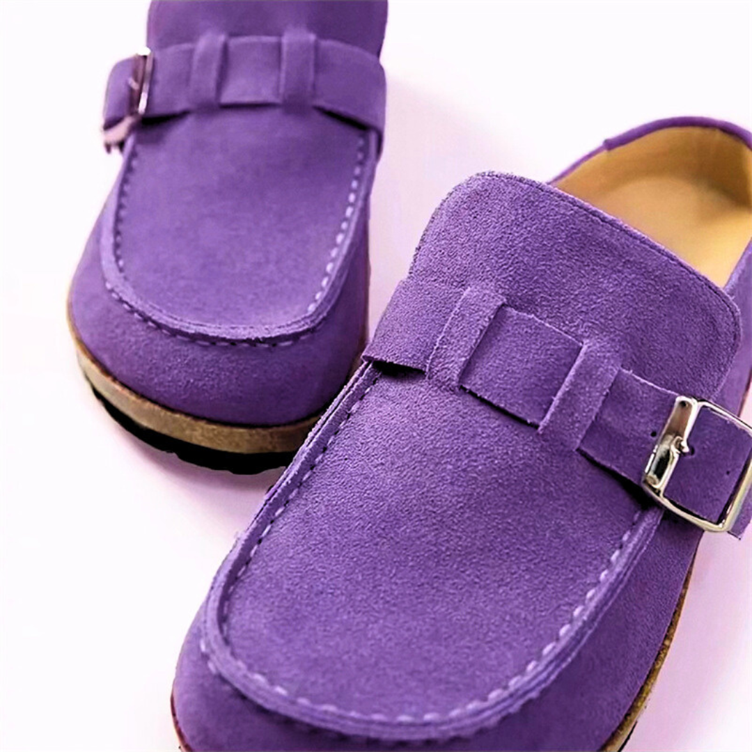 Rowan | Retro Style in Suede Shoes