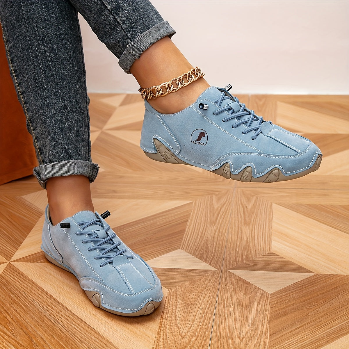 Rowan | Vintage Walking Shoes