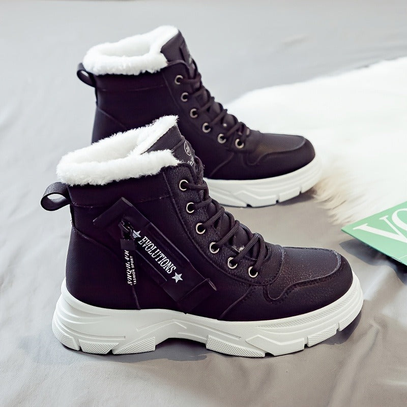 Rowan | Fleece Lined Lace-Up Ankle Boots