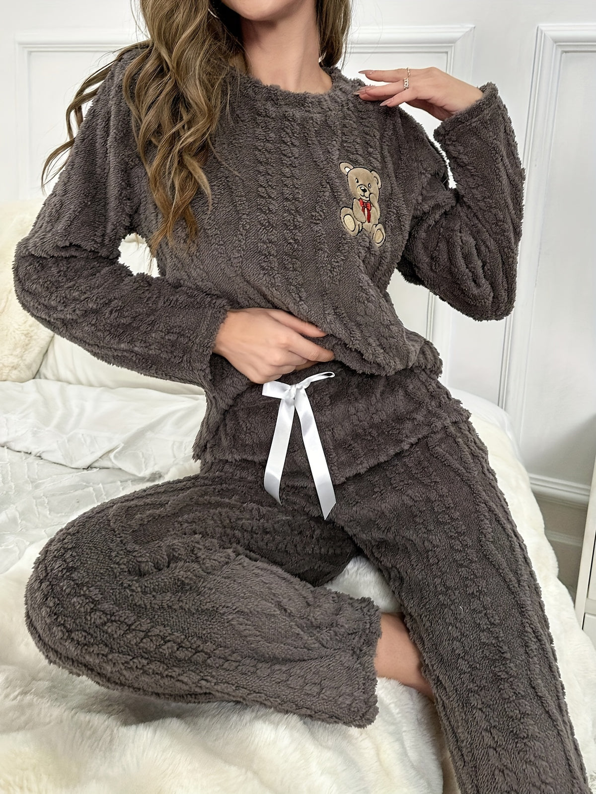 Rowan | Women's Plush Pyjama Set
