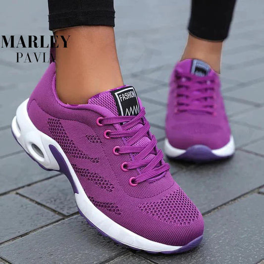 Rowan l Wide Walking Trainers