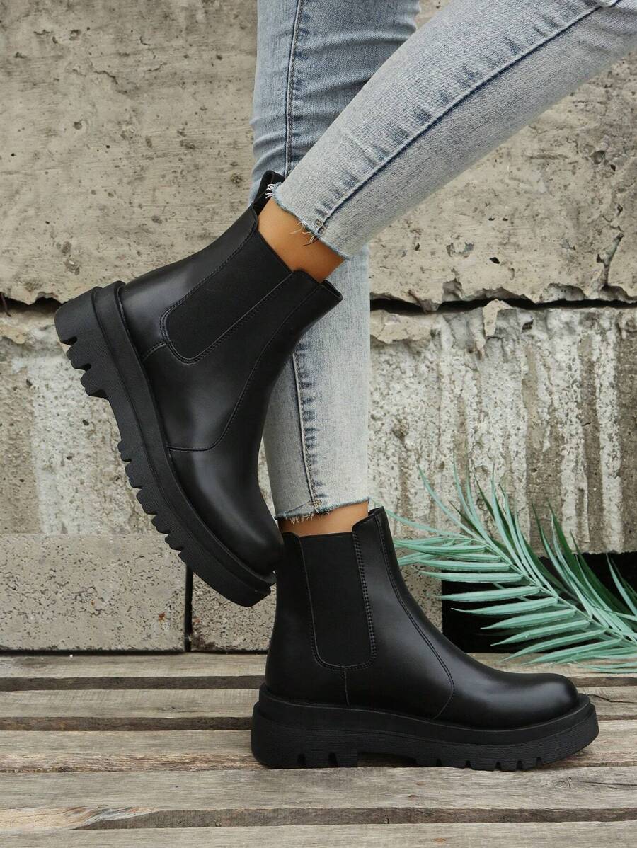 Rowan | Platform Chelsea Boots