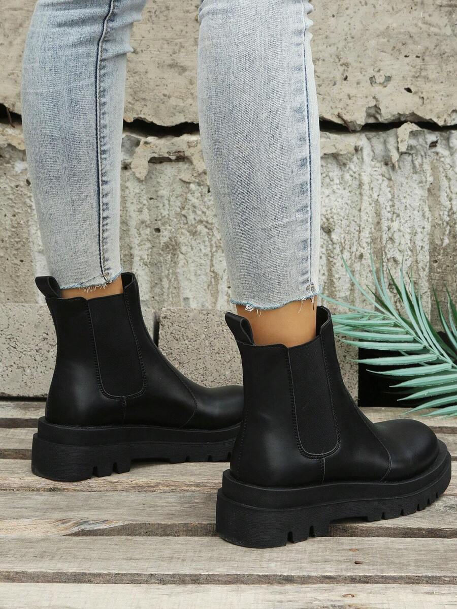 Rowan | Platform Chelsea Boots