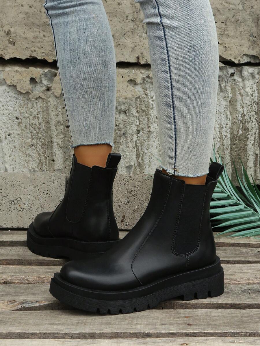 Rowan | Platform Chelsea Boots