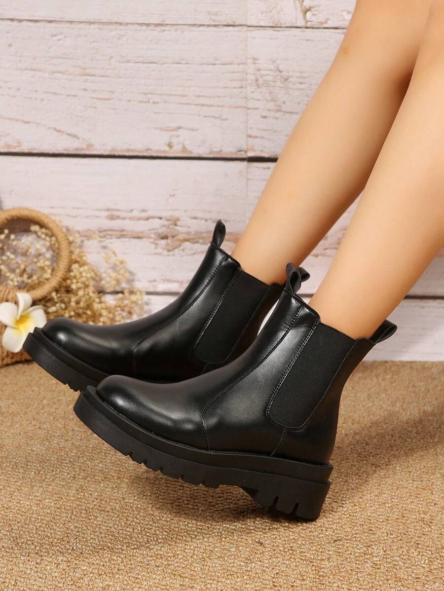 Rowan | Platform Chelsea Boots