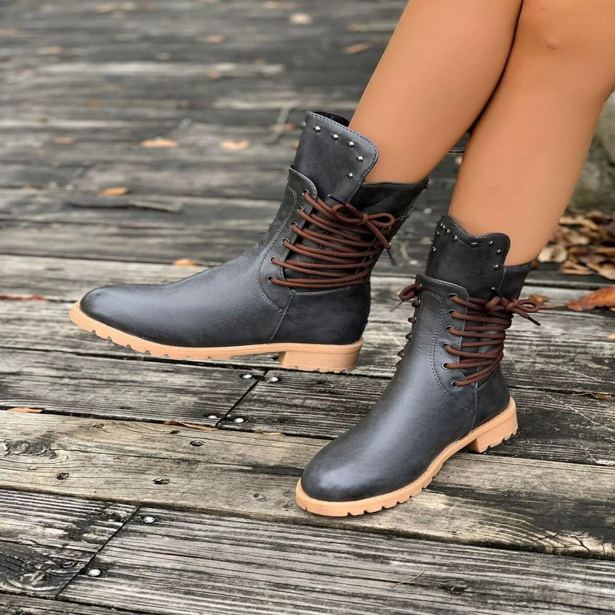 Rowan | Round Toe Platform Boots