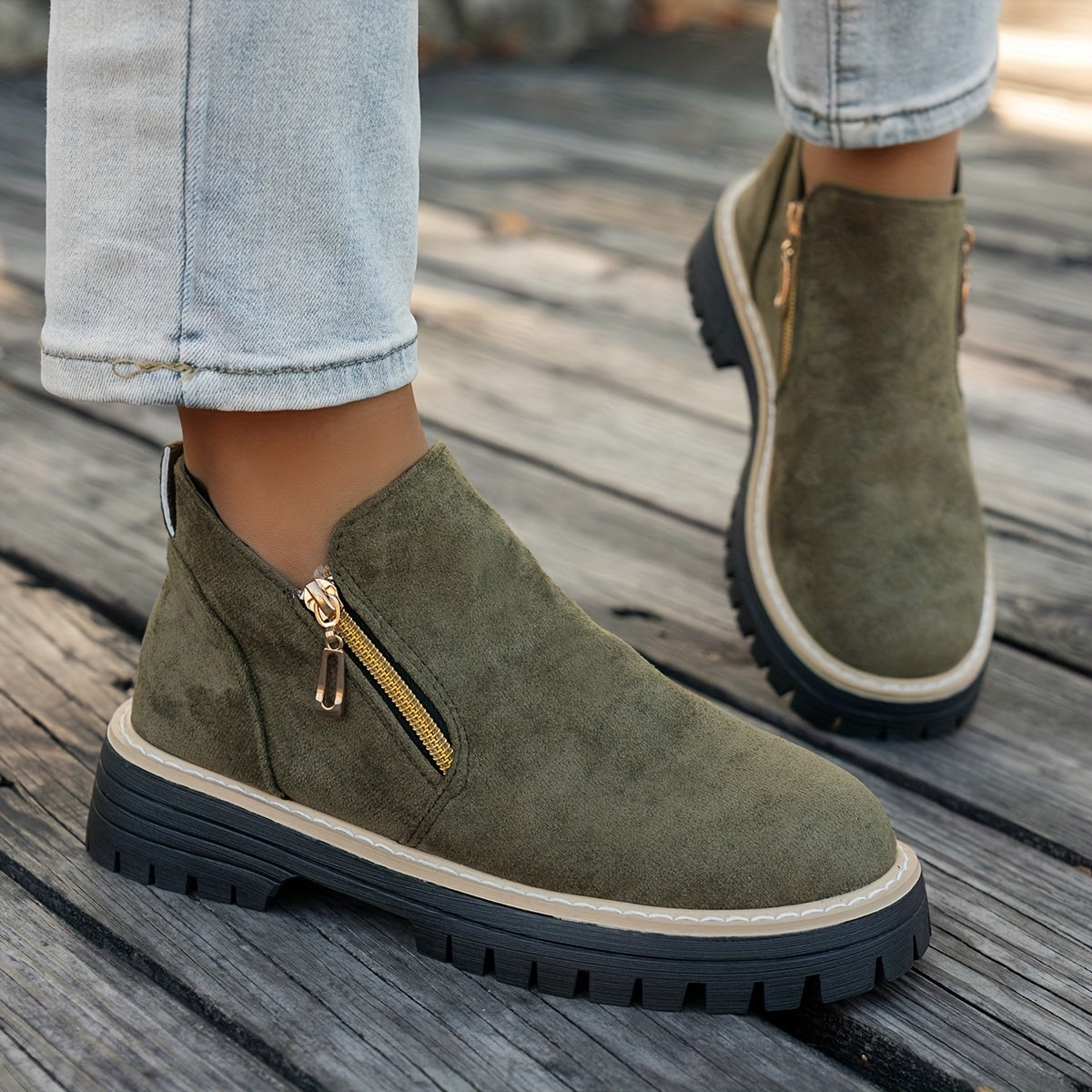 Rowan | Chelsea Ankle Boots