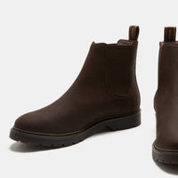 Men's Chelsea boots elastic side panel
