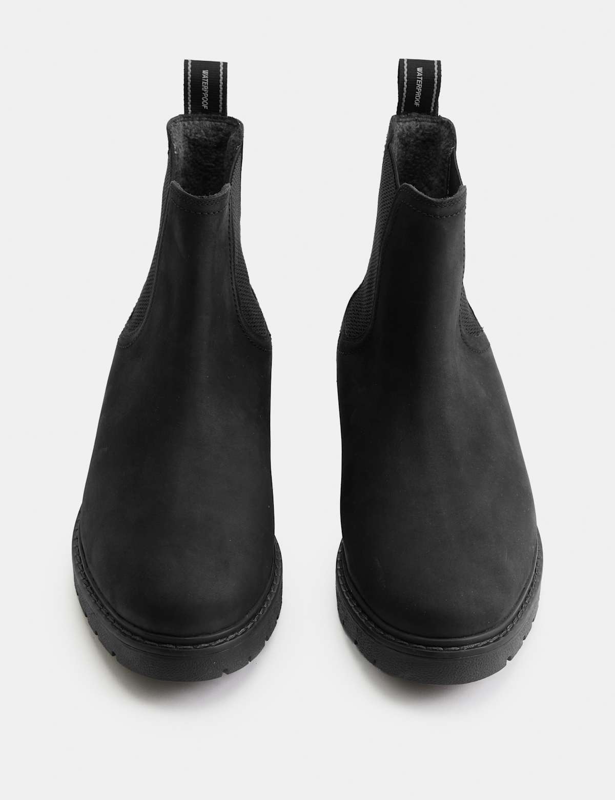Waterproof Chelsea boots sole detail