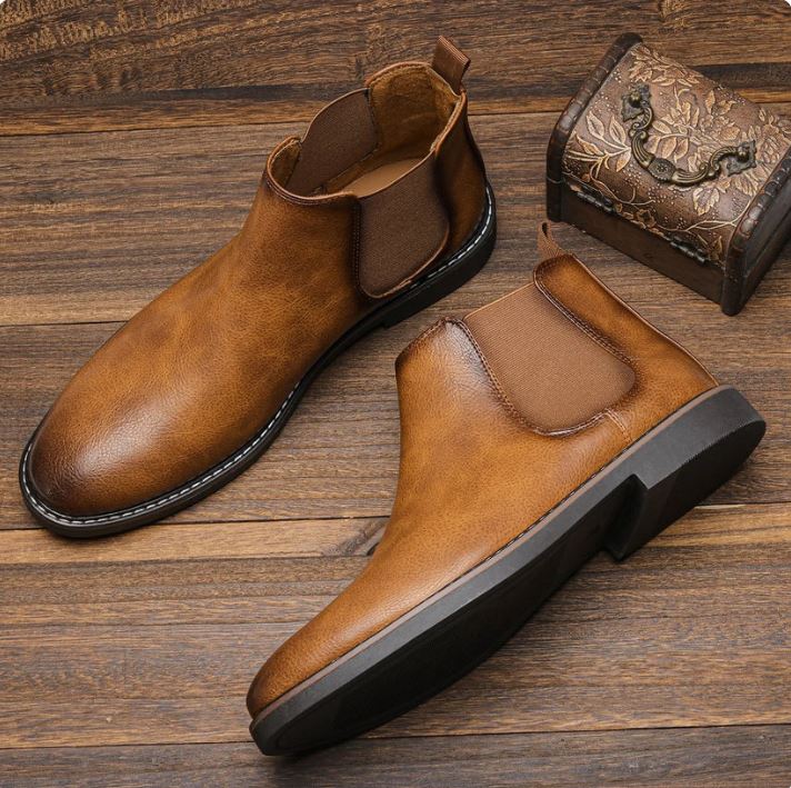 Wayne Timeless Chelsea Boots
