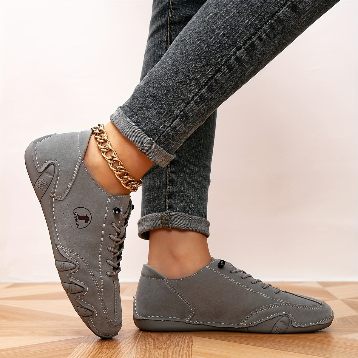 Rowan | Vintage Walking Shoes