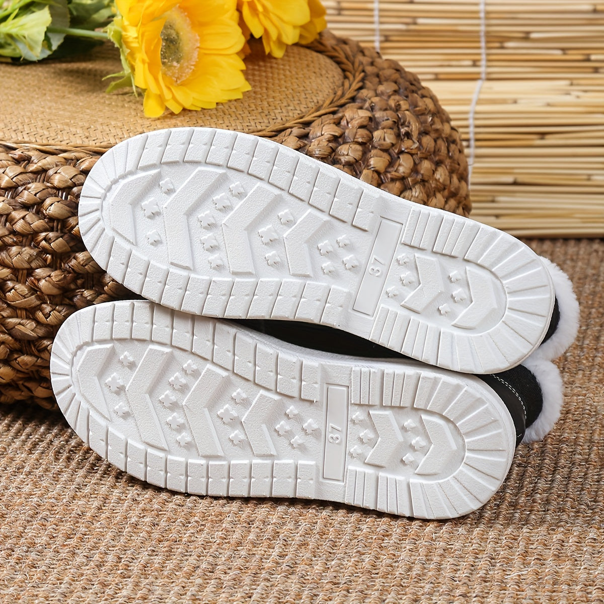 Rowan | Fleece-Lined Winter Shoes