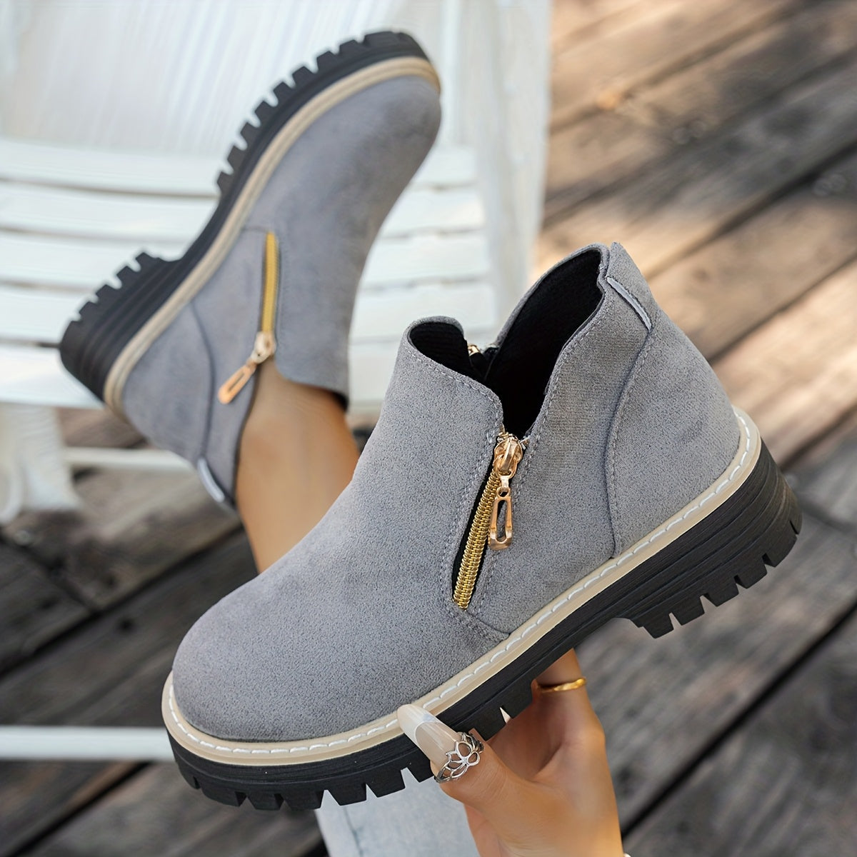 Rowan | Chelsea Ankle Boots