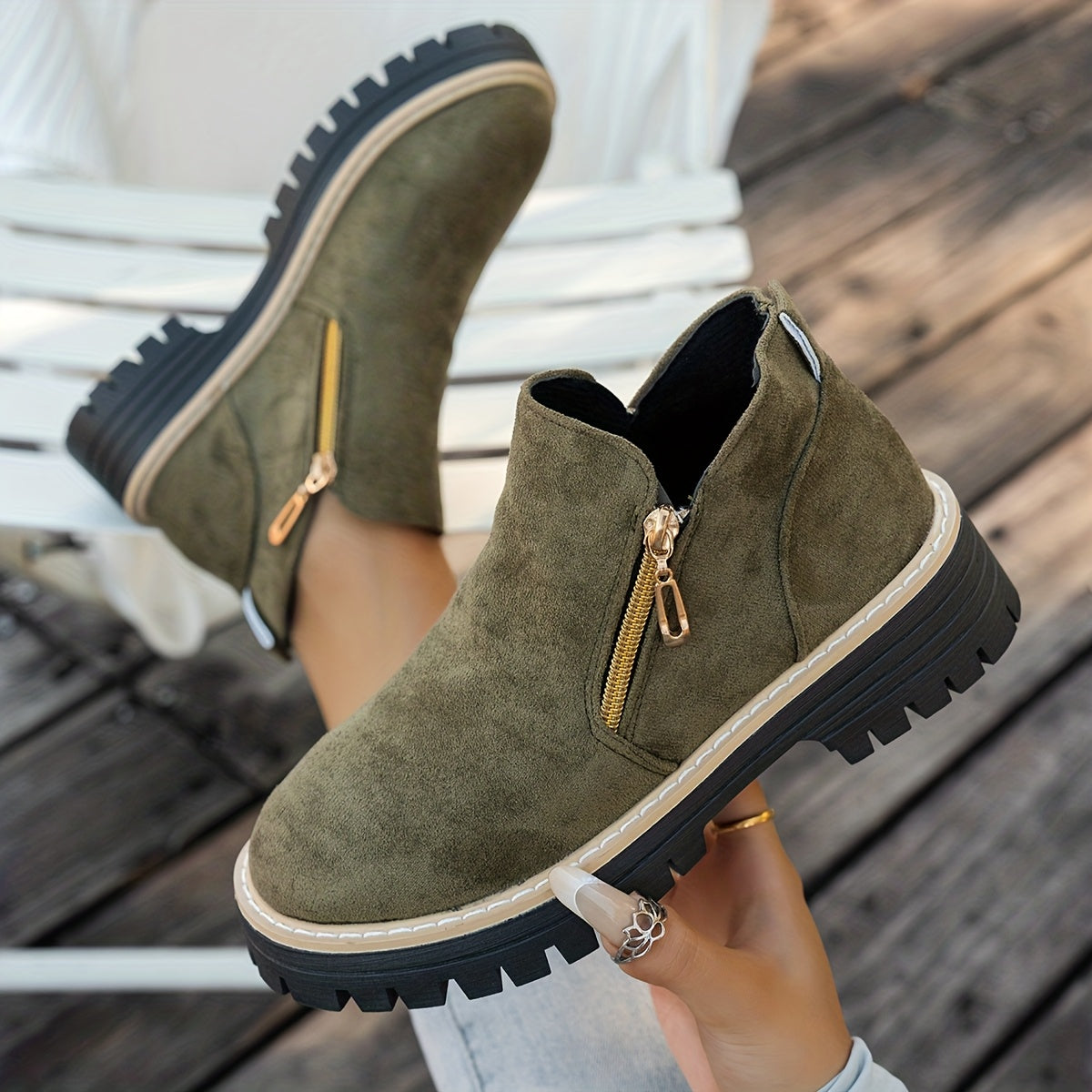 Rowan | Chelsea Ankle Boots