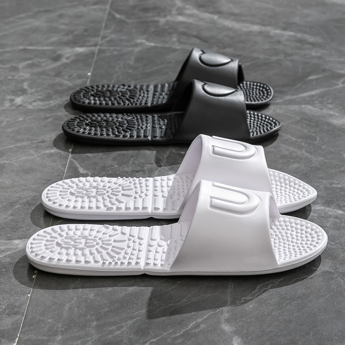 Rowan | Men's Foldable Travel Slippers
