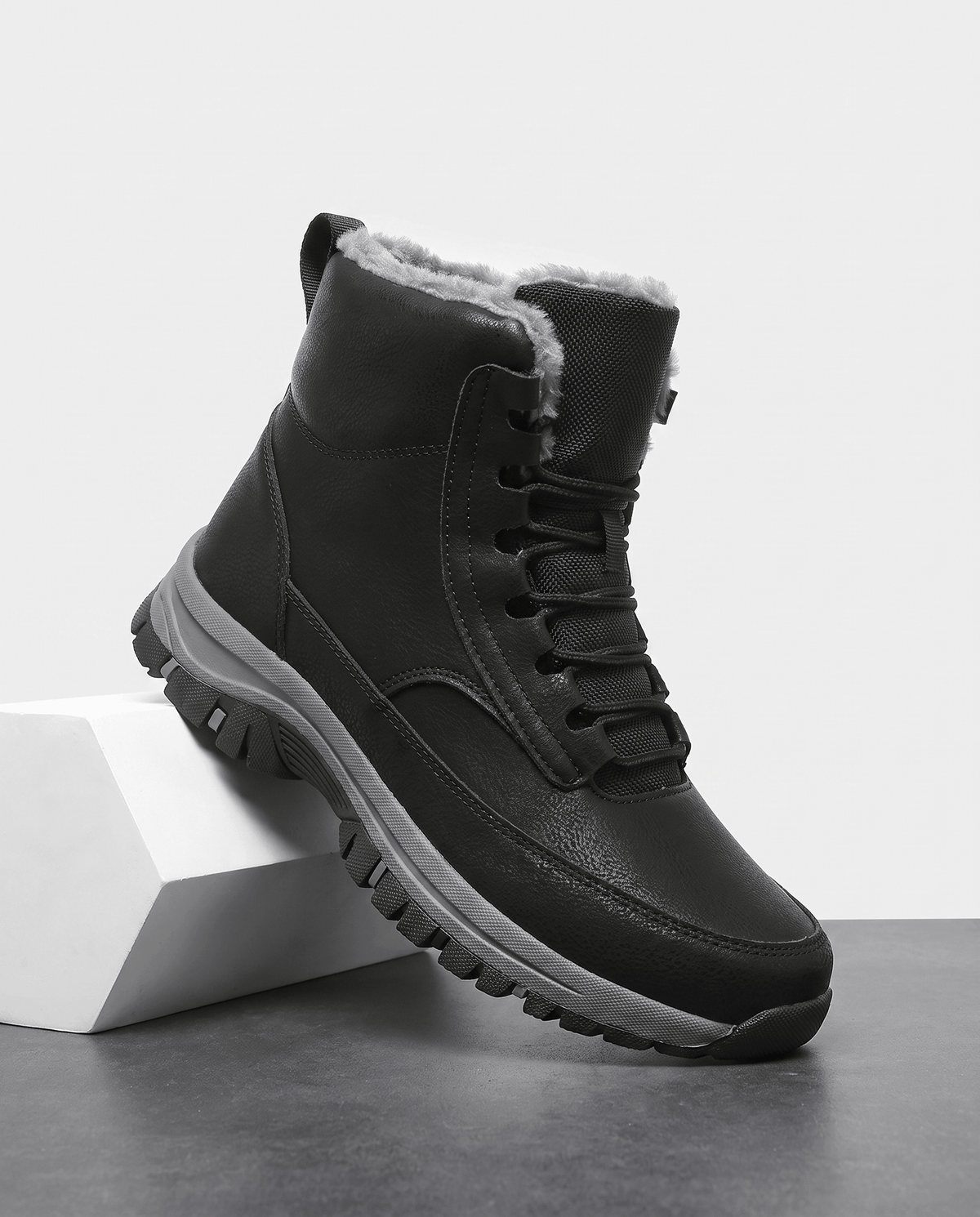 Rowan men's sherpa-lined winter boots