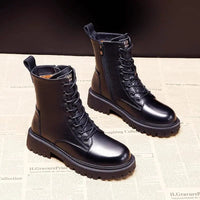 Textured grippy outsole on winter boots