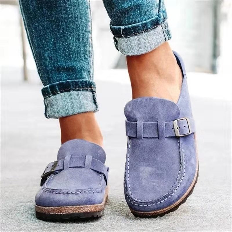 Rowan | Retro Style in Suede Shoes